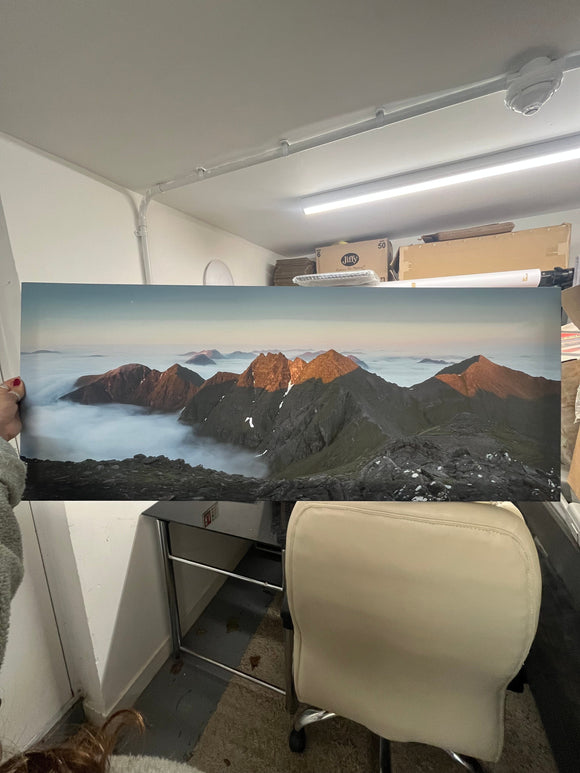 Applecross Gallery - Photography By Jack Marris Outlet An Teallach Sunrise Photographed by Jack Marris Canvas 40x16 inches Outlet An Teallach Sunrise Photographed by Jack Marris Canvas 40x16 inches